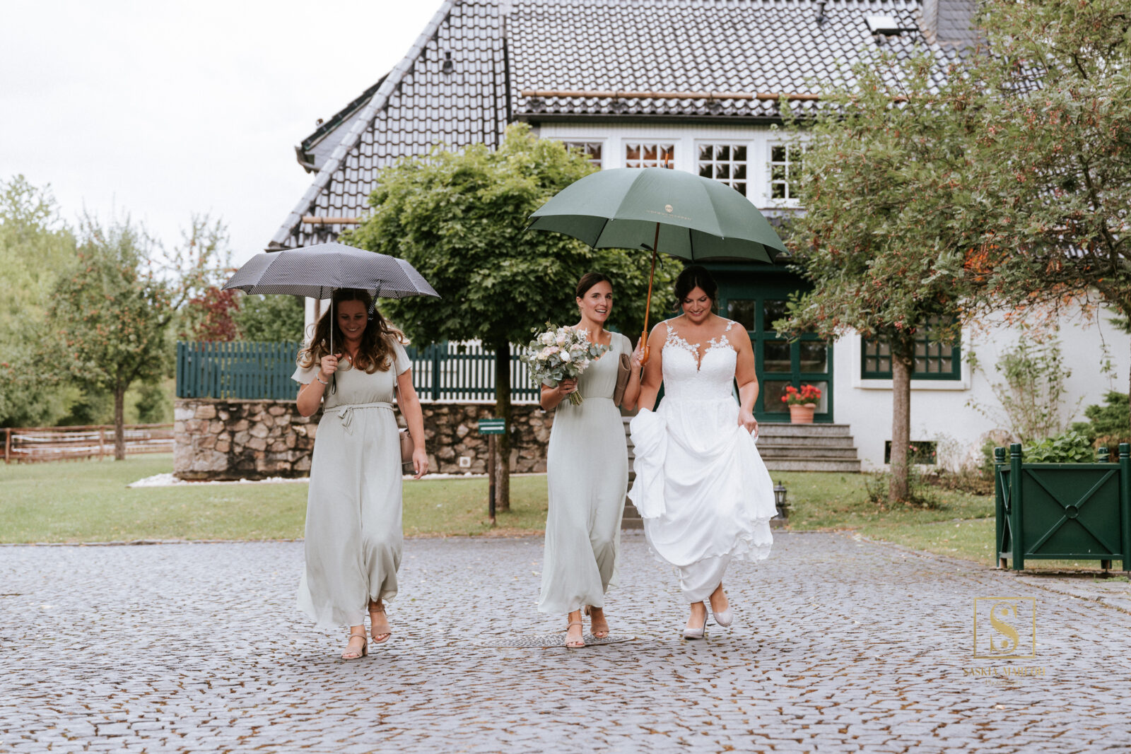 HOFGUT-MAPPEN-Weddings_by-Saskia-Marloh-Photographer