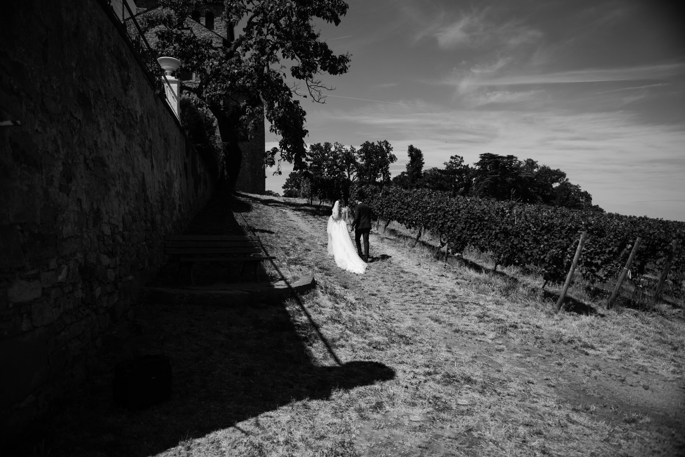 Get the Aperol. Im Juli begleitete ich eine 2 tägige Italienische Hochzeit voll Emotion & Vibe - Schloss Johannisberg und Burg Schwarzenstein.