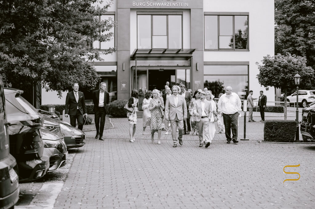 Burg_Schwarzenstein Burg Hochzeit Chateau Destination Wedding Saskia Marloh Photographer